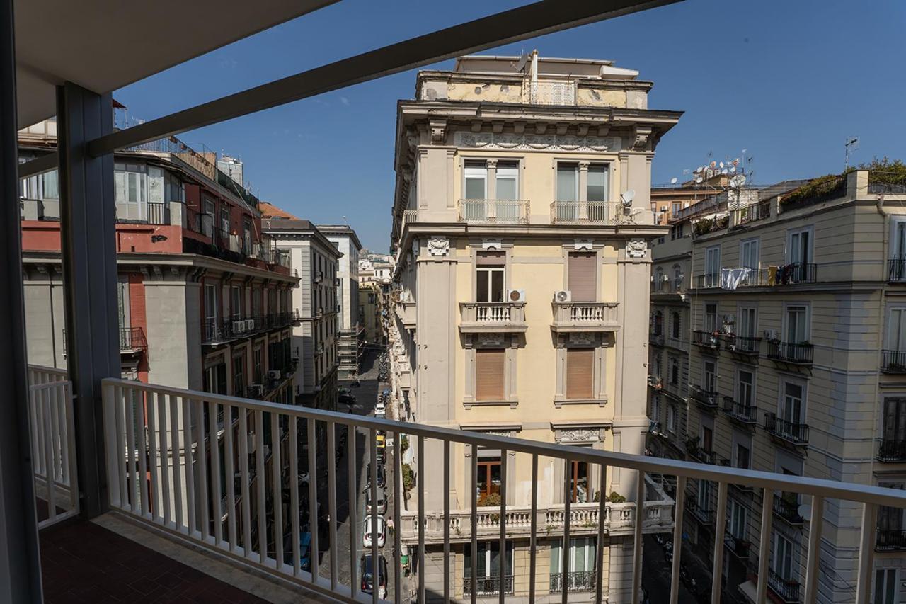 Greros H. Rooms Napoli Centro By Clapa Group Dislocated Hospitality Kültér fotó