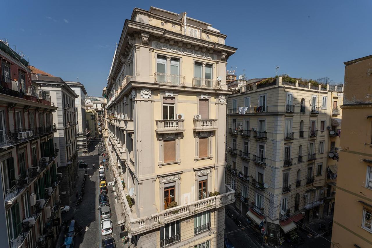 Greros H. Rooms Napoli Centro By Clapa Group Dislocated Hospitality Kültér fotó